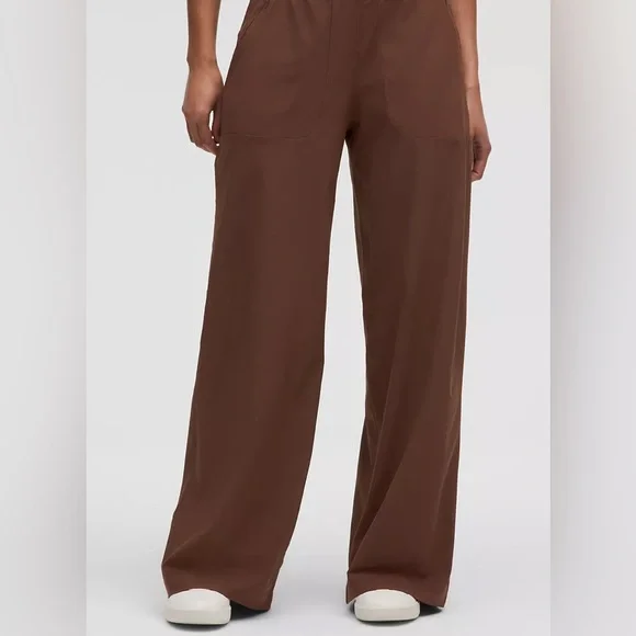 Lululemon Athletica Mocha Brown High Waist Athletic Pants - Picture 6 of 6